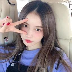 抖音吃瓜网红美女图片,揭秘网络红人的魅力瞬间！”